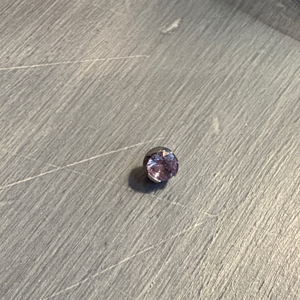 Anatometal Classic Prong Set Alexandrite CZ